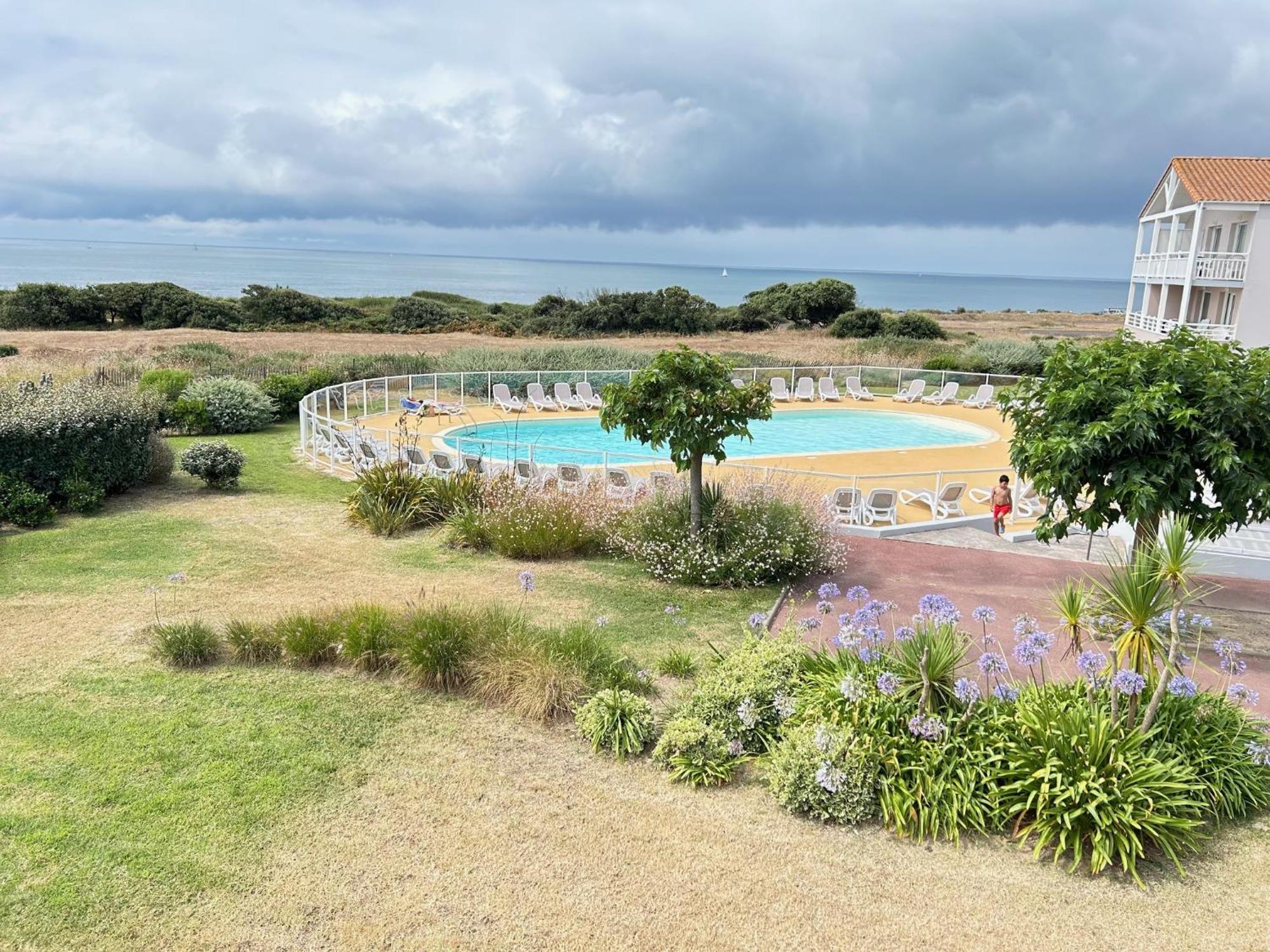 Appartements Front De Mer Sables D'Olonne Les Sables-dʼOlonne Rom bilde